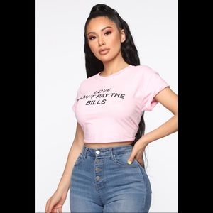 Love don’t pay the bills boxy crop top✨💋